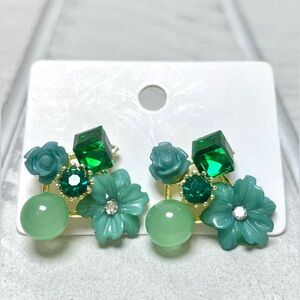 Earrings Green Floral And Rhinestone Geometric Stud Earrings Gold Hue Accent